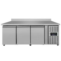  K&uuml;hltisch Unnicool  &ndash; 3 T&uuml;ren + AK  kaufen